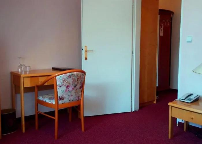 Hotel Ester Karlovy Vary Extérieur photo