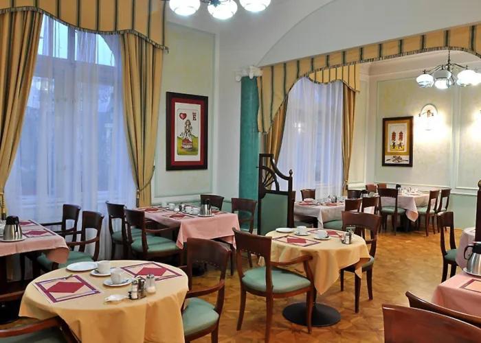 Hotel Ester Karlovy Vary Extérieur photo