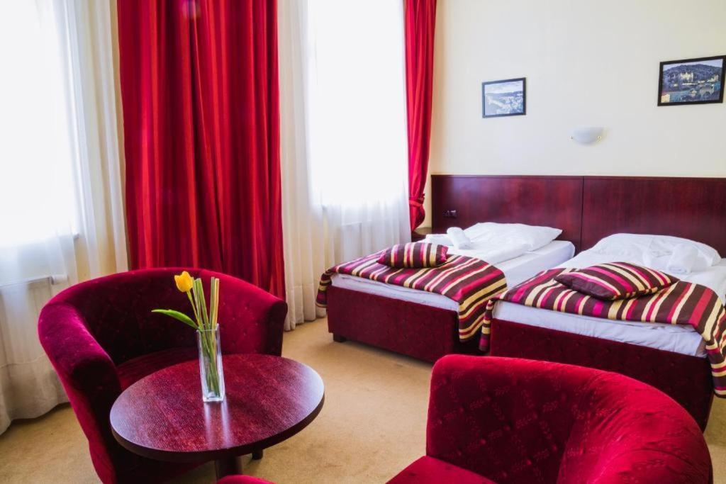 Hotel Ester Karlovy Vary Extérieur photo