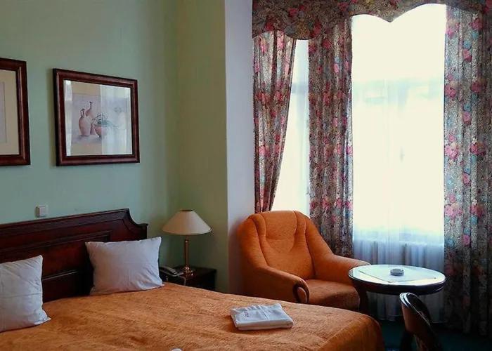 Hotel Ester Karlovy Vary Extérieur photo