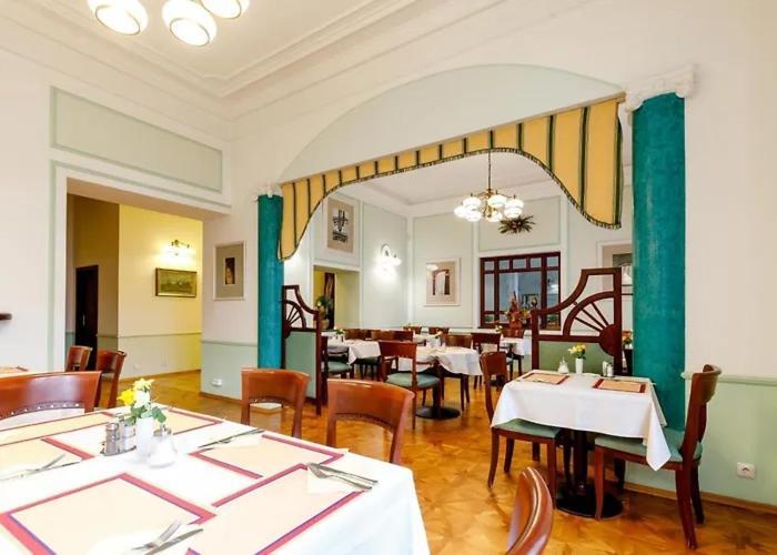 Hotel Ester Karlovy Vary Extérieur photo