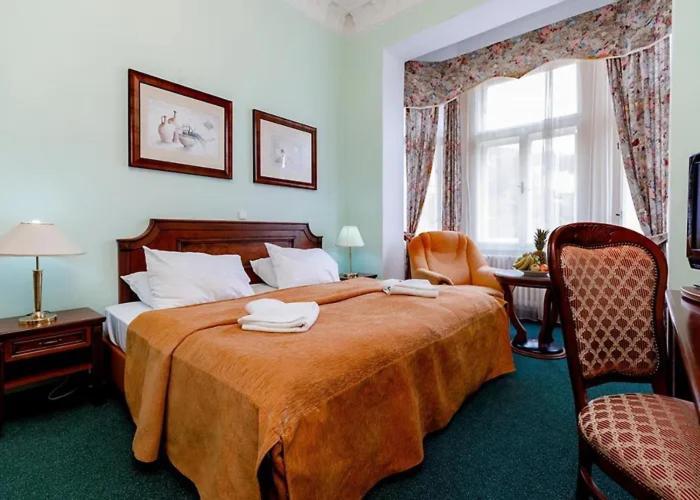 Hotel Ester Karlovy Vary Extérieur photo