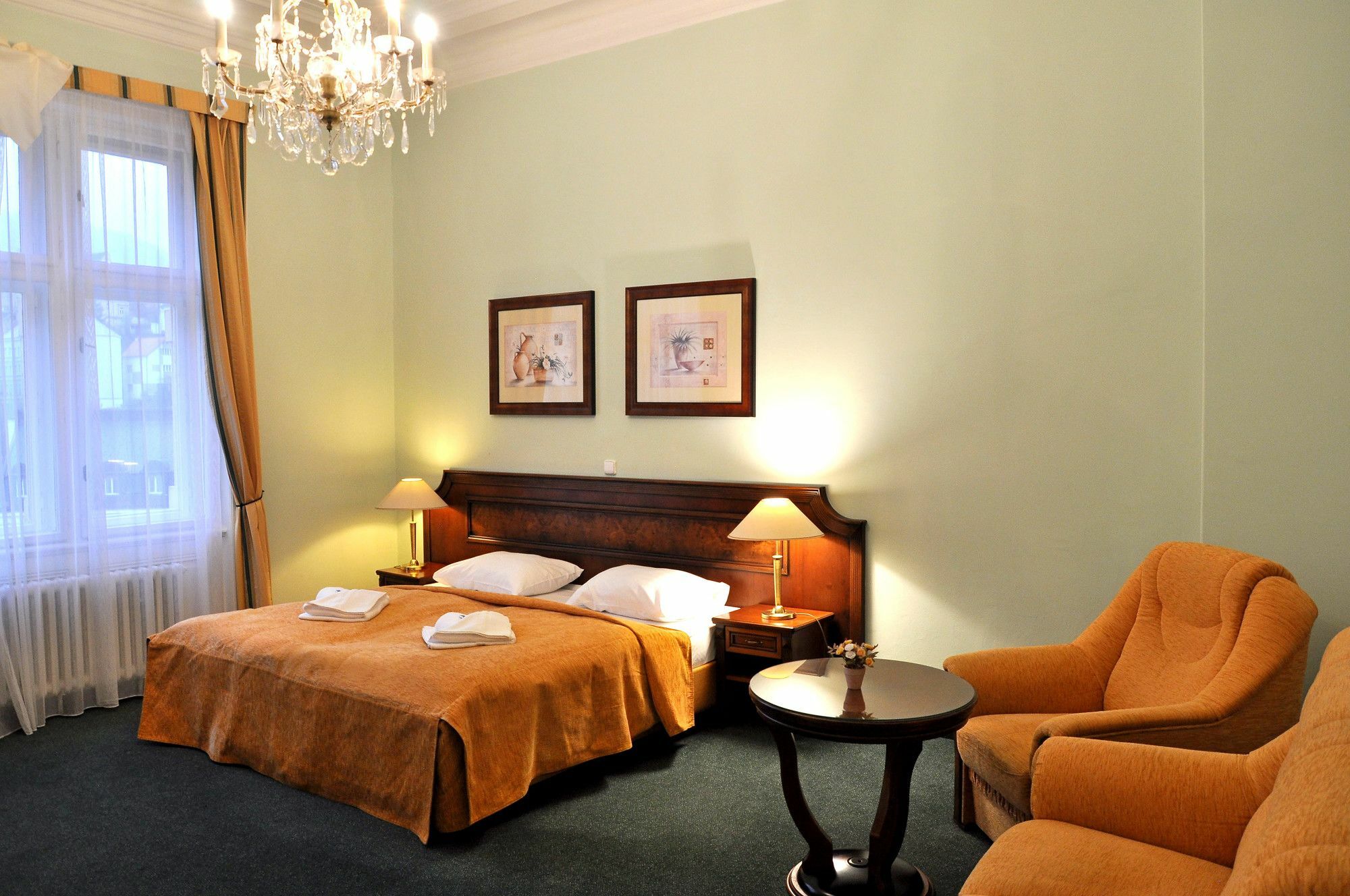 Hotel Ester Karlovy Vary Extérieur photo